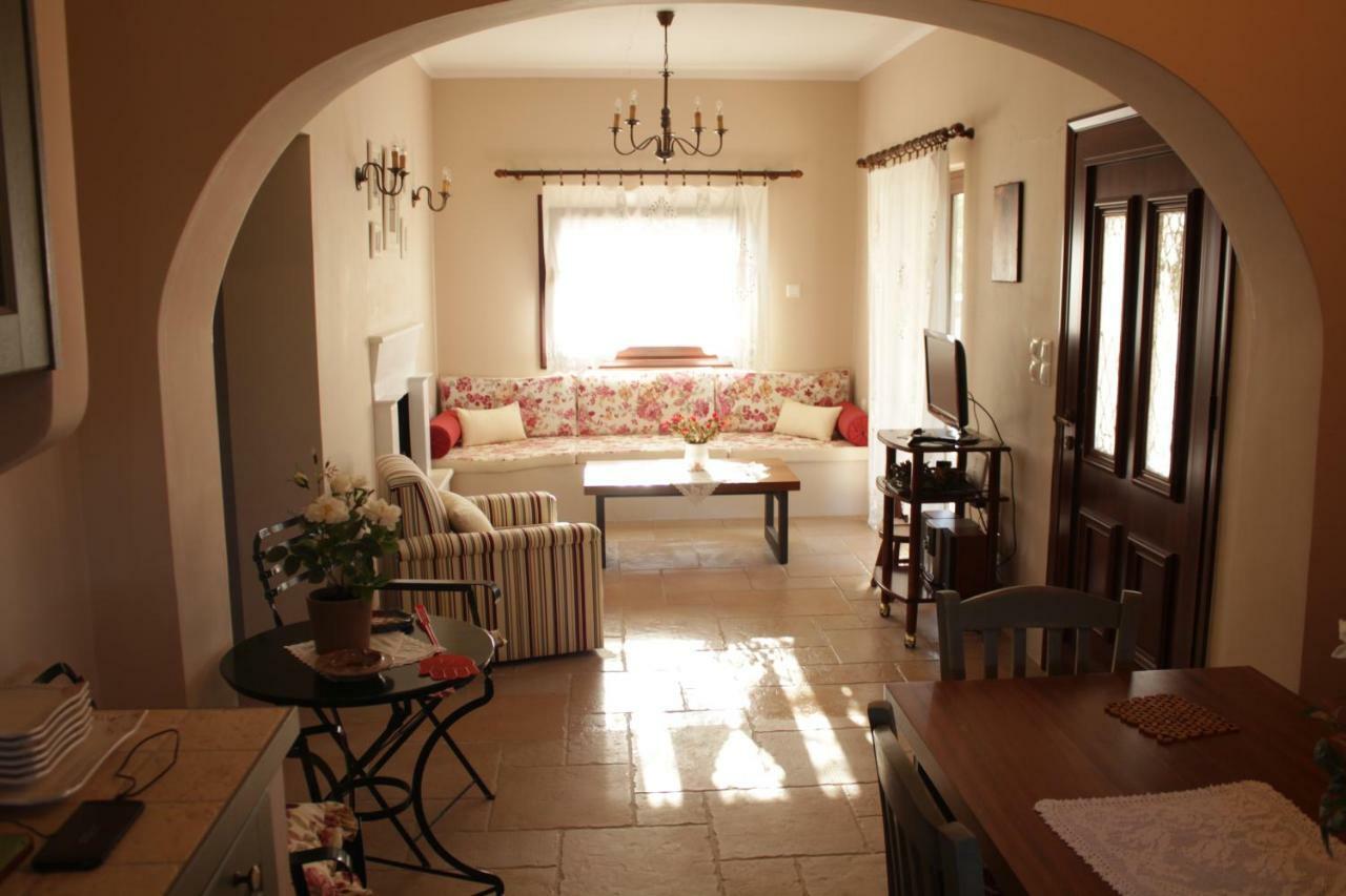 *Villa Pap-Live The Greek Hospitality In A Village* Nea Sampsounta ภายนอก รูปภาพ