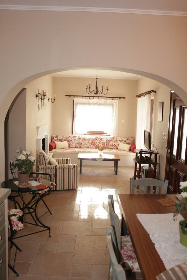 *Villa Pap-Live The Greek Hospitality In A Village* Nea Sampsounta ภายนอก รูปภาพ